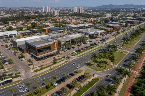 Foto: comércio, mercado ou lava-rápido